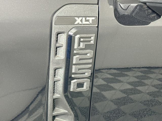 2026 Ford Super Duty F-250 SRW XLT
