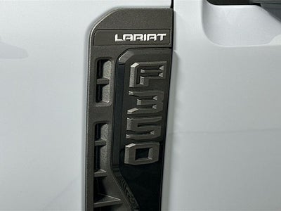 2026 Ford Super Duty F-350 SRW Lariat