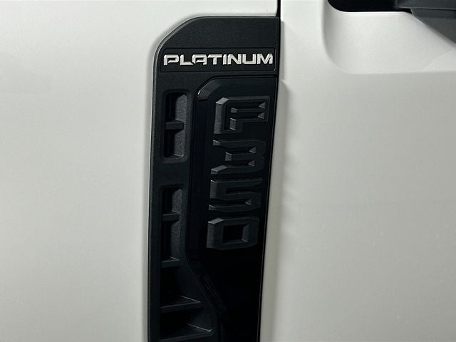 2026 Ford Super Duty F-350 SRW Platinum