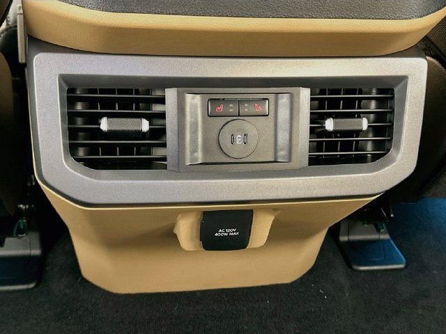 2027 Ford Super Duty F-350 SRW Lariat