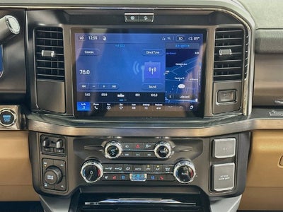 2027 Ford Super Duty F-350 SRW Lariat