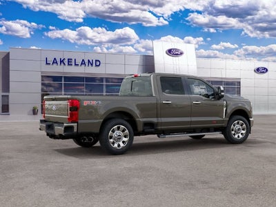 2027 Ford Super Duty F-350 SRW Lariat