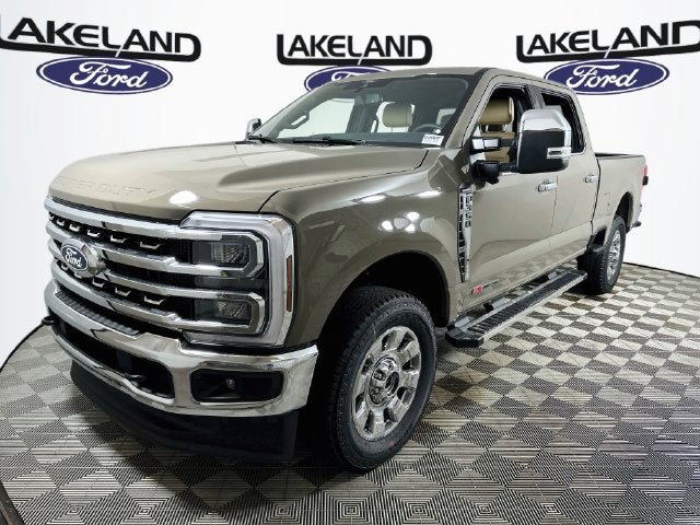 2027 Ford Super Duty F-350 SRW Lariat