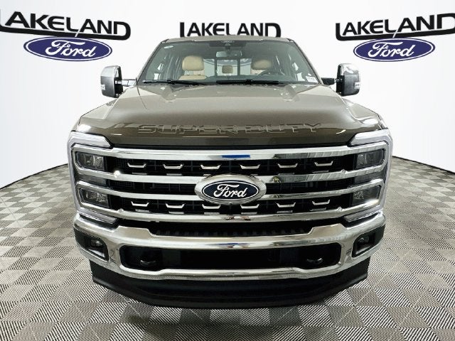 2027 Ford Super Duty F-350 SRW Lariat