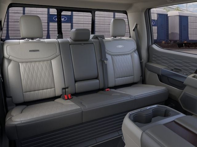 2026 Ford Super Duty F-350 SRW F-350® Platinum®