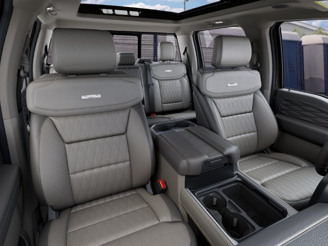 2027 Ford Super Duty F-350 SRW F-350® Platinum®
