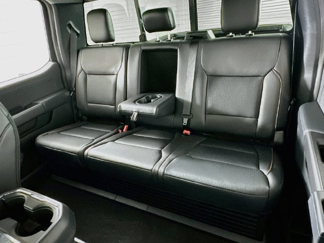 2027 Ford Super Duty F-350 SRW Lariat