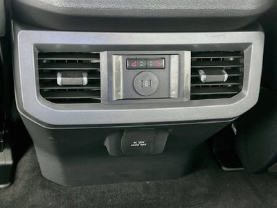 2027 Ford Super Duty F-350 SRW Lariat