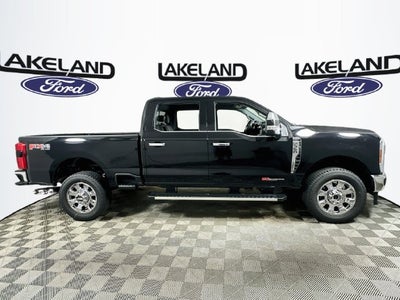 2027 Ford Super Duty F-350 SRW Lariat