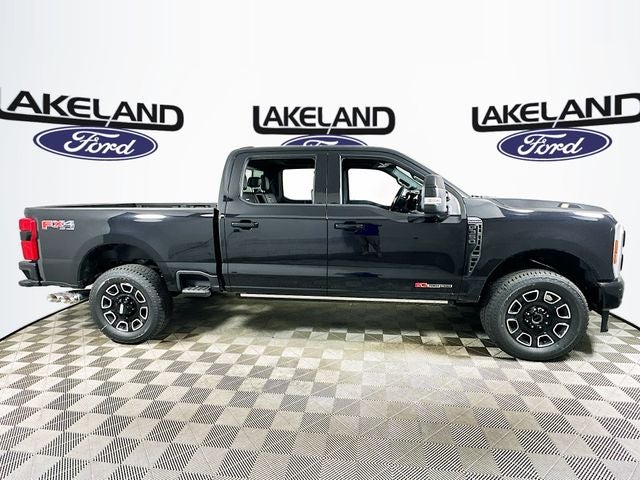 2026 Ford Super Duty F-350 SRW Platinum