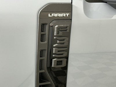 2027 Ford Super Duty F-350 SRW Lariat