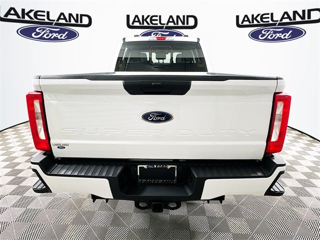 2026 Ford Super Duty F-350 SRW XL