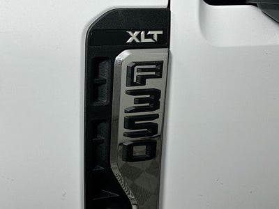 2026 Ford Super Duty F-350 SRW XLT