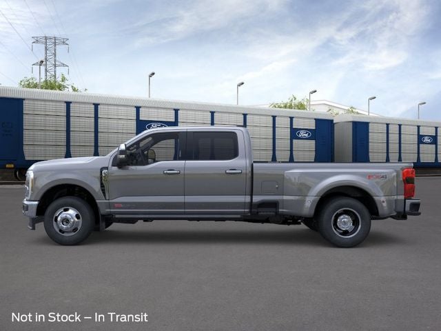 2026 Ford Super Duty F-350 DRW Lariat DRW