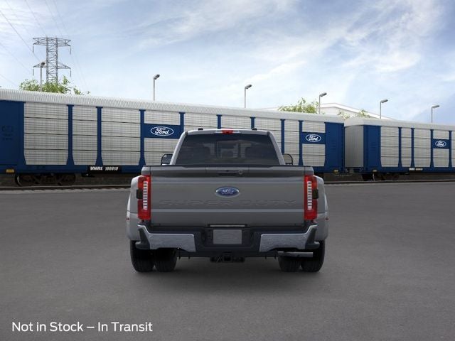2026 Ford Super Duty F-350 DRW Lariat DRW