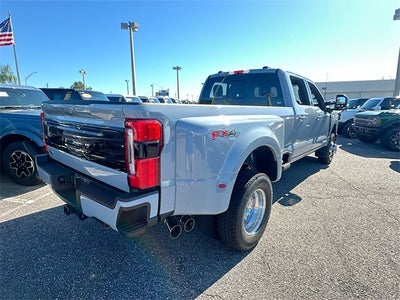 2026 Ford Super Duty F-350 DRW Platinum