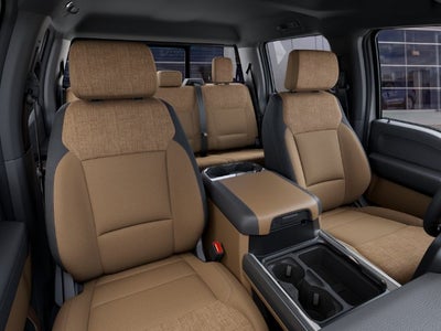 2027 Ford Super Duty F-350 DRW XLT DRW