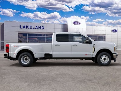 2027 Ford Super Duty F-350 DRW XLT DRW