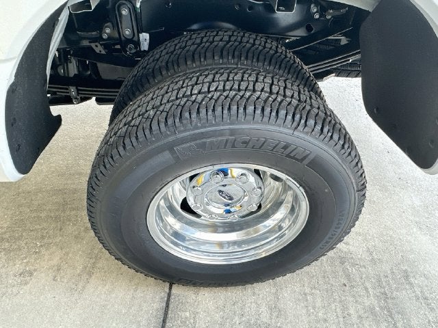 2026 Ford Super Duty F-350 DRW Platinum DRW