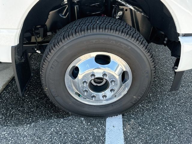 2026 Ford Super Duty F-350 DRW Platinum DRW