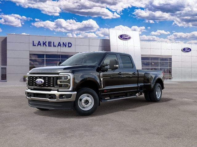 2027 Ford Super Duty F-350 DRW XLT DRW