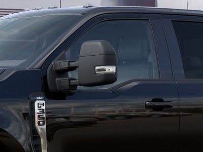 2027 Ford Super Duty F-350 DRW XLT DRW