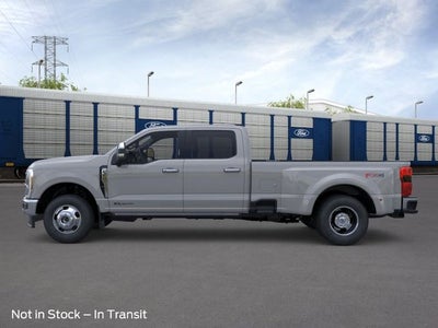 2026 Ford Super Duty F-350 DRW Lariat DRW