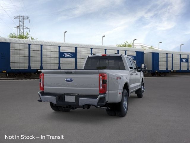 2026 Ford Super Duty F-350 DRW Lariat DRW