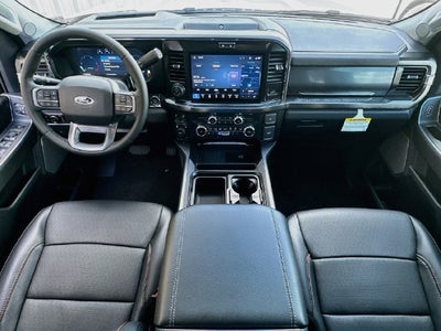 2026 Ford Super Duty F-350 DRW Lariat DRW
