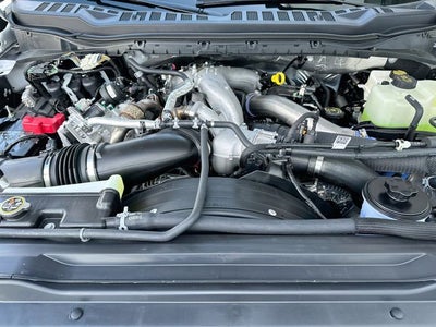 2026 Ford Super Duty F-350 DRW Lariat DRW