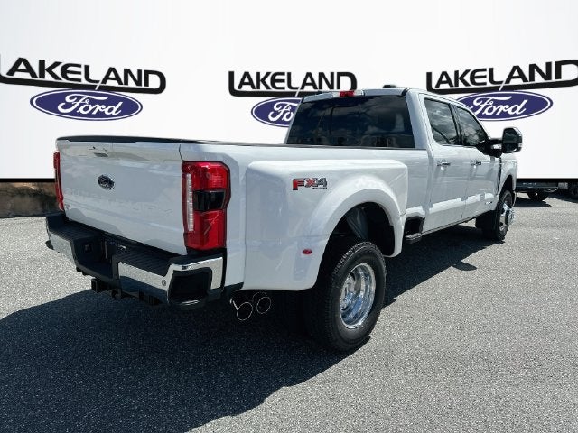 2026 Ford Super Duty F-350 DRW Lariat DRW