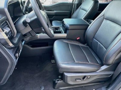 2026 Ford Super Duty F-350 DRW Lariat DRW