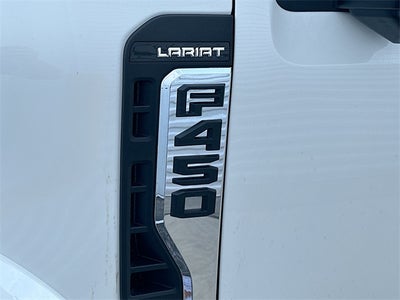 2026 Ford Super Duty F-450 DRW Lariat