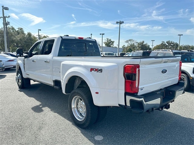 2026 Ford Super Duty F-450 DRW Lariat