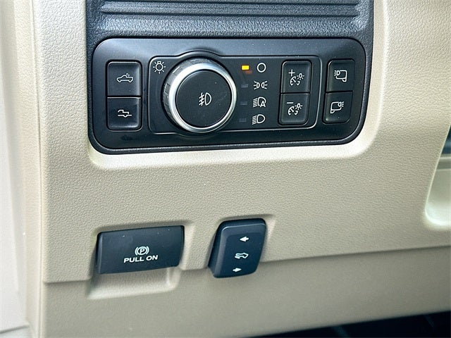 2026 Ford Super Duty F-450 DRW Platinum