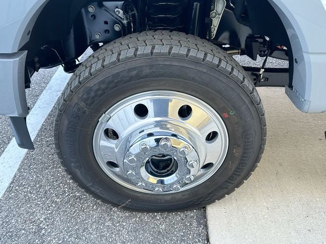 2026 Ford Super Duty F-450 DRW Platinum DRW