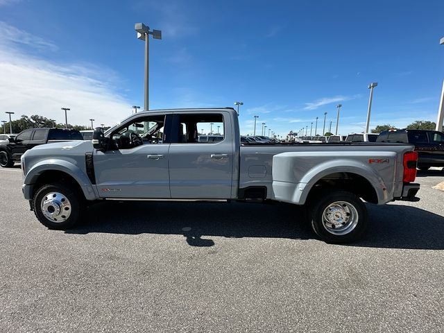 2026 Ford Super Duty F-450 DRW Platinum DRW