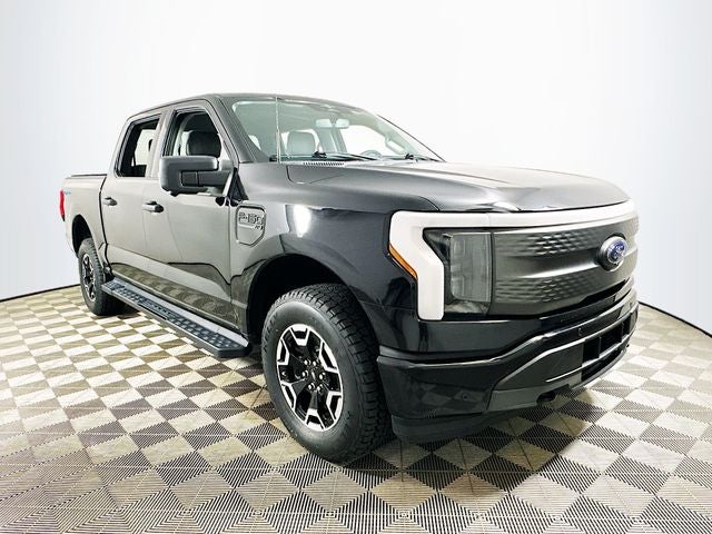 2023 Ford F-150 Lightning XLT