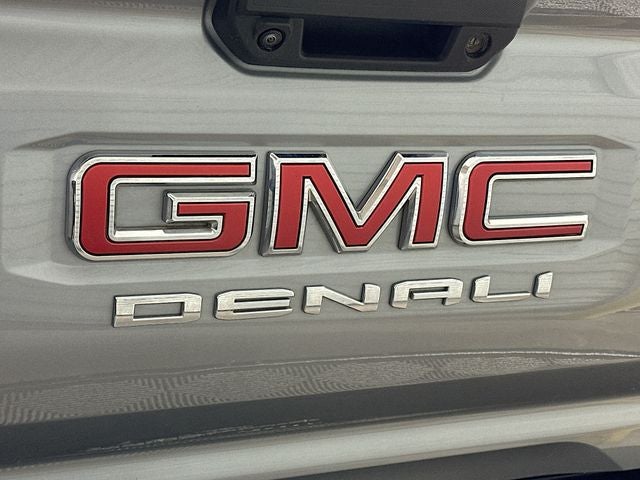 2023 GMC Canyon Denali