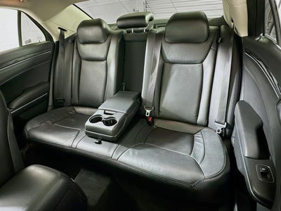 2016 Chrysler 300 Limited