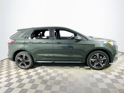 2022 Ford Edge ST
