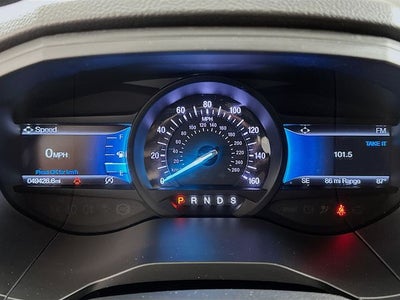 2022 Ford Edge SE