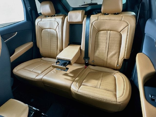 2023 Lincoln Nautilus Black Label