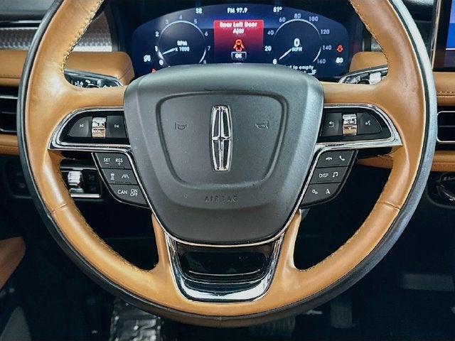2023 Lincoln Nautilus Black Label