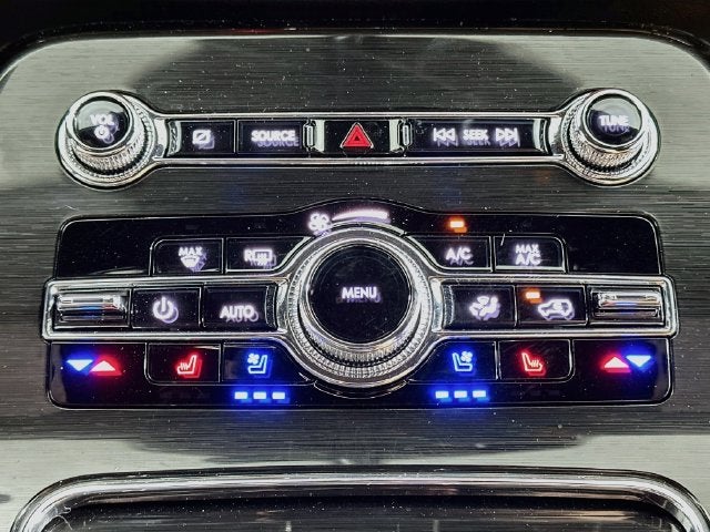 2023 Lincoln Nautilus Black Label