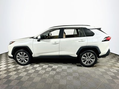 2022 Toyota RAV4 XLE Premium