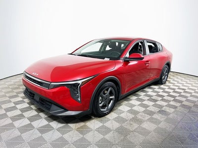 2025 Kia K4 LXS