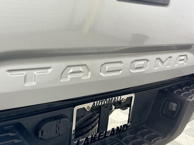 2022 Toyota Tacoma SR V6