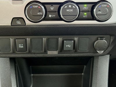 2022 Toyota Tacoma SR5 V6