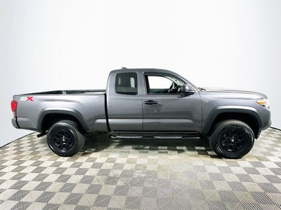 2022 Toyota Tacoma SR5 V6